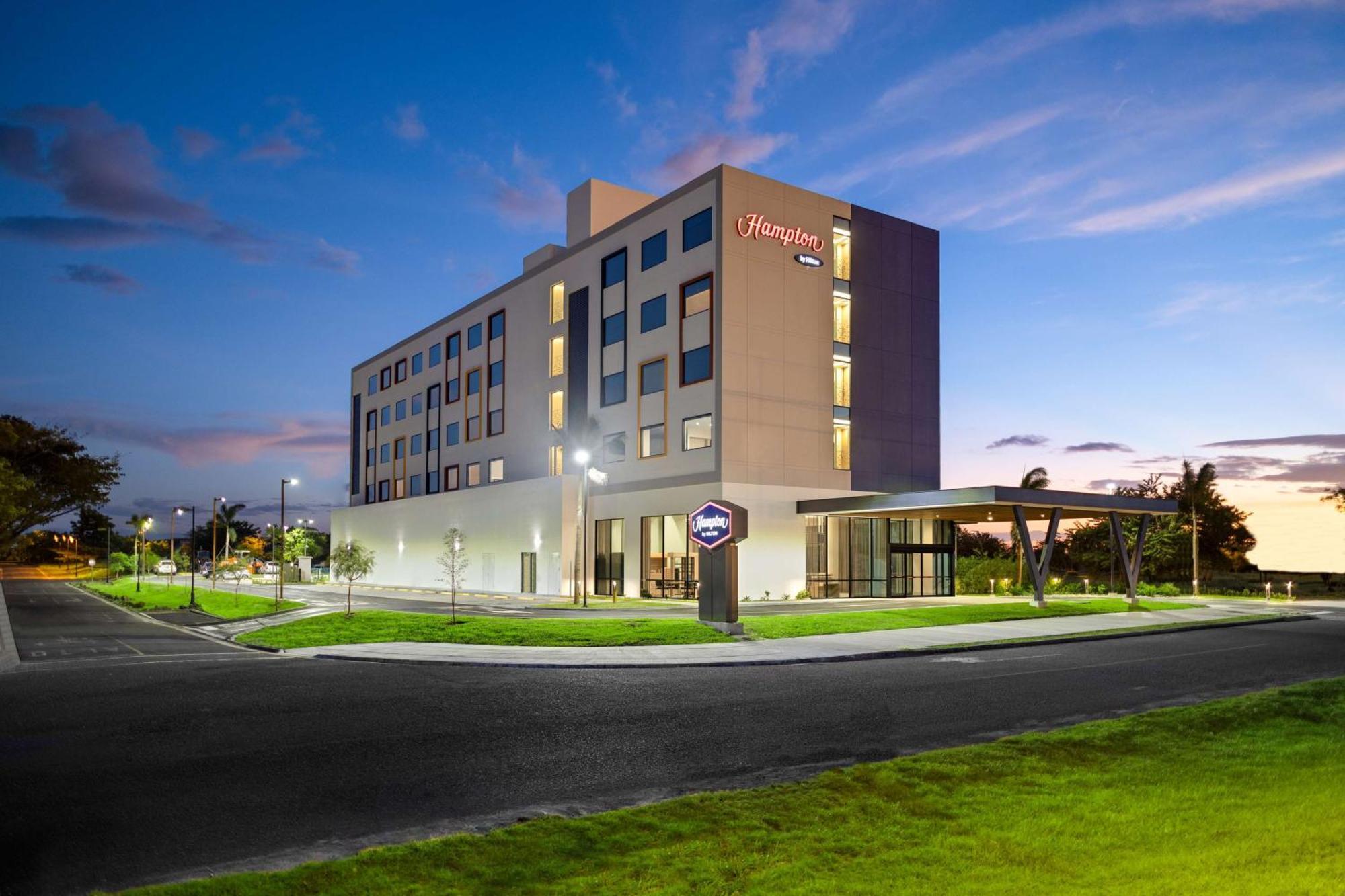 Hampton By Hilton Guanacaste Airport Liberia Exterior foto